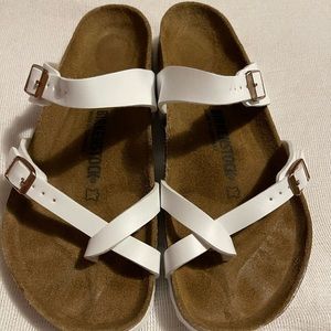 Birkenstock ClassicMayari Birko-Flor White Sandals